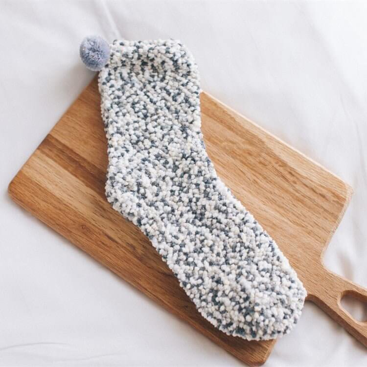 🌲 Early Christmas Sale 40% OFF🎁Cute Cake Winter Fuzzy Slipper Socks